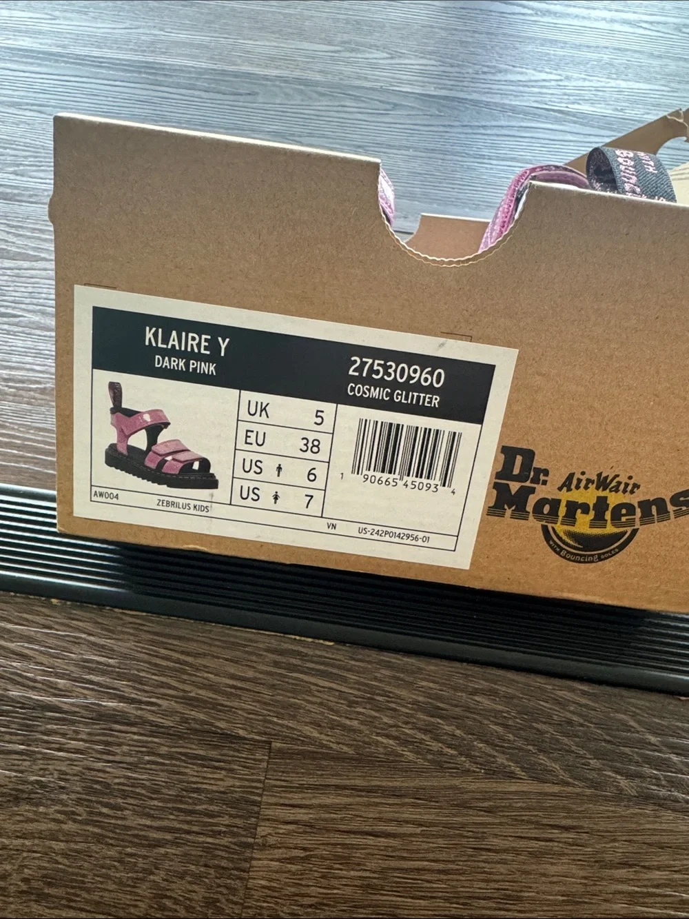 Dr. Martens eye catching